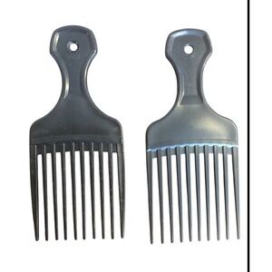 VTG Hair Pick Lift Combs x2‎  Both Black See Description